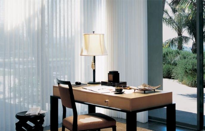 Motorized Shades vs. Manual Shades: Is the Upgrade Worth It?